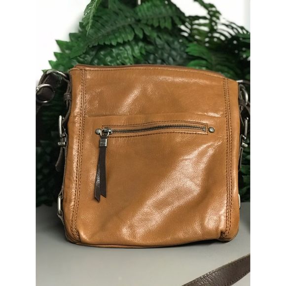 100% Leather Happy & Free Crossbody Bag - Picture 3 of 11